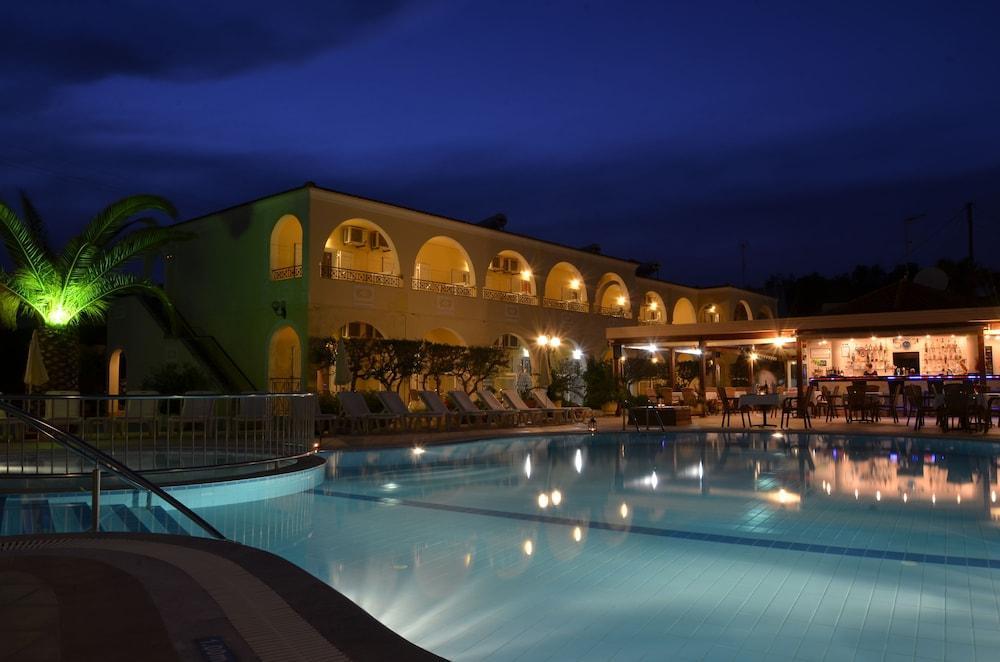 Aparthotel Konstantina Kavos
